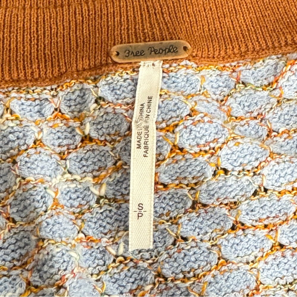 Free People V-Neck Sweater in Blue and Rust Size S - Picture 3 of 12